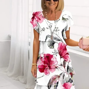 Loretta™ – Grâce Florale et Silhouette Élancée