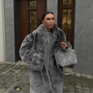 Manteau Long en Fausse Fourrure