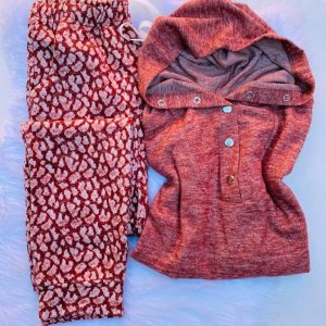 Pyjama pour femme avec capuche