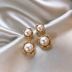 Boucles d'oreilles élégantes en double perle