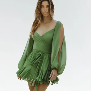 Robe d'été chic et élégante pour femmes avec manches ouvertes stylisées