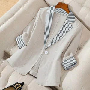 Veste Femme Élégante – Col Tailleur & Look Minimal