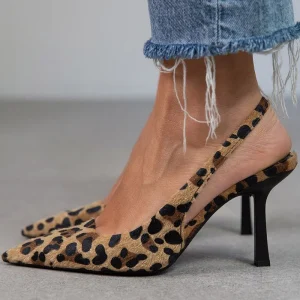 Liorina | Escarpins kaki à imprimé léopard avec bout en pointe