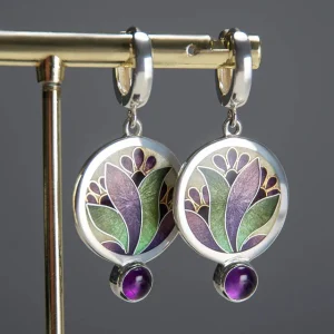 Boucles d'oreilles Boho avec des cristaux violets en argent sterling