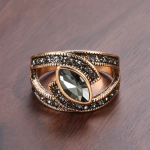 Bague en Cristal Noir Élégante