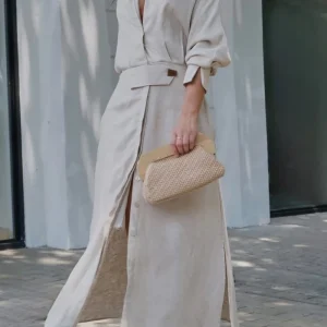 Jeanette | Robe longue à col en V