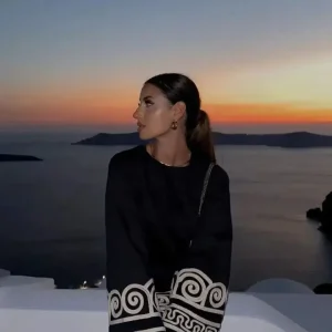 Robe d'été élégante avec motif tendance - Aleva