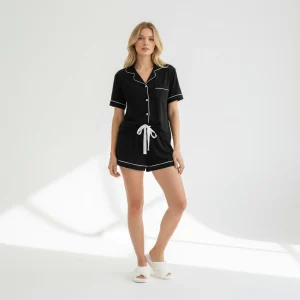 Ensemble Pyjama Chemise Manches Courtes et Short – Éveil Naturel
